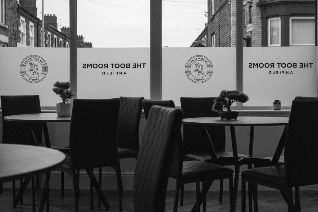 The Boot Rooms Anfield Liverpool Eksteriør bilde